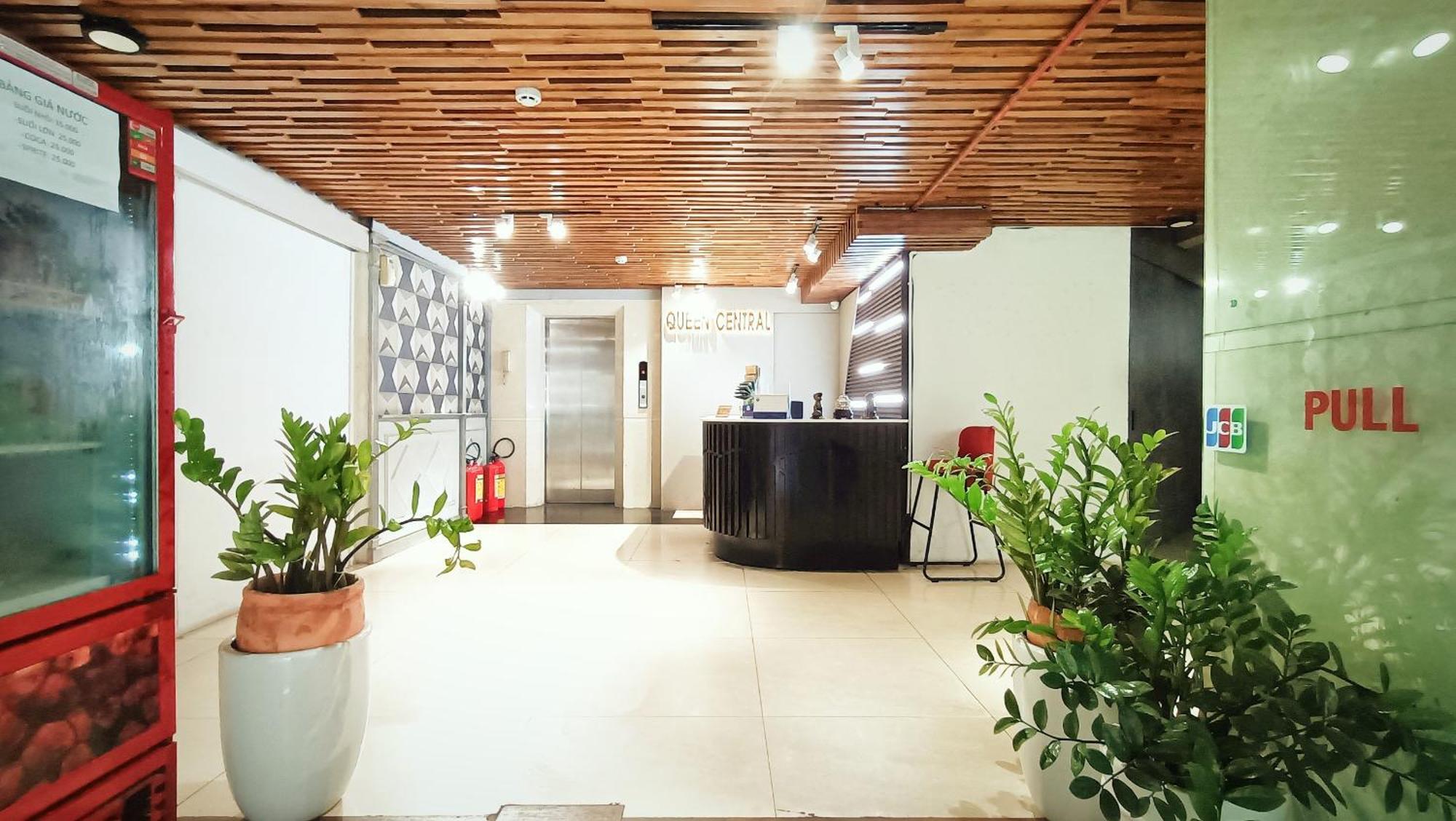 Queen Central Apartment Hotel Bandar Ho Chi Minh Luaran gambar